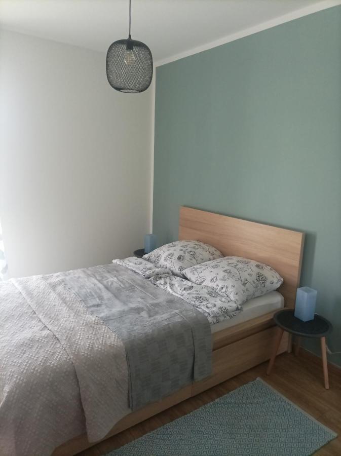גיור City And Thermal Apartman מראה חיצוני תמונה